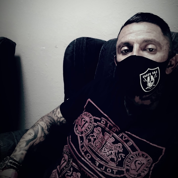 Meet your Posher, David - Picture 1 of 1